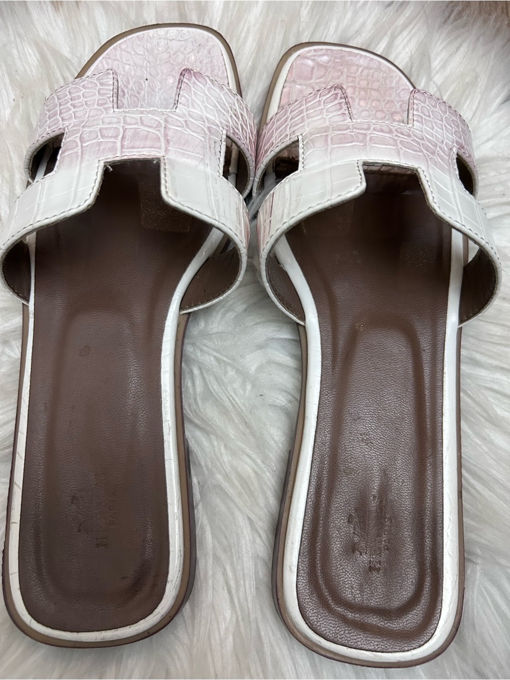 Hermes Himalaya Oran Sandals Crocodile embossed - Picture 8 of 9